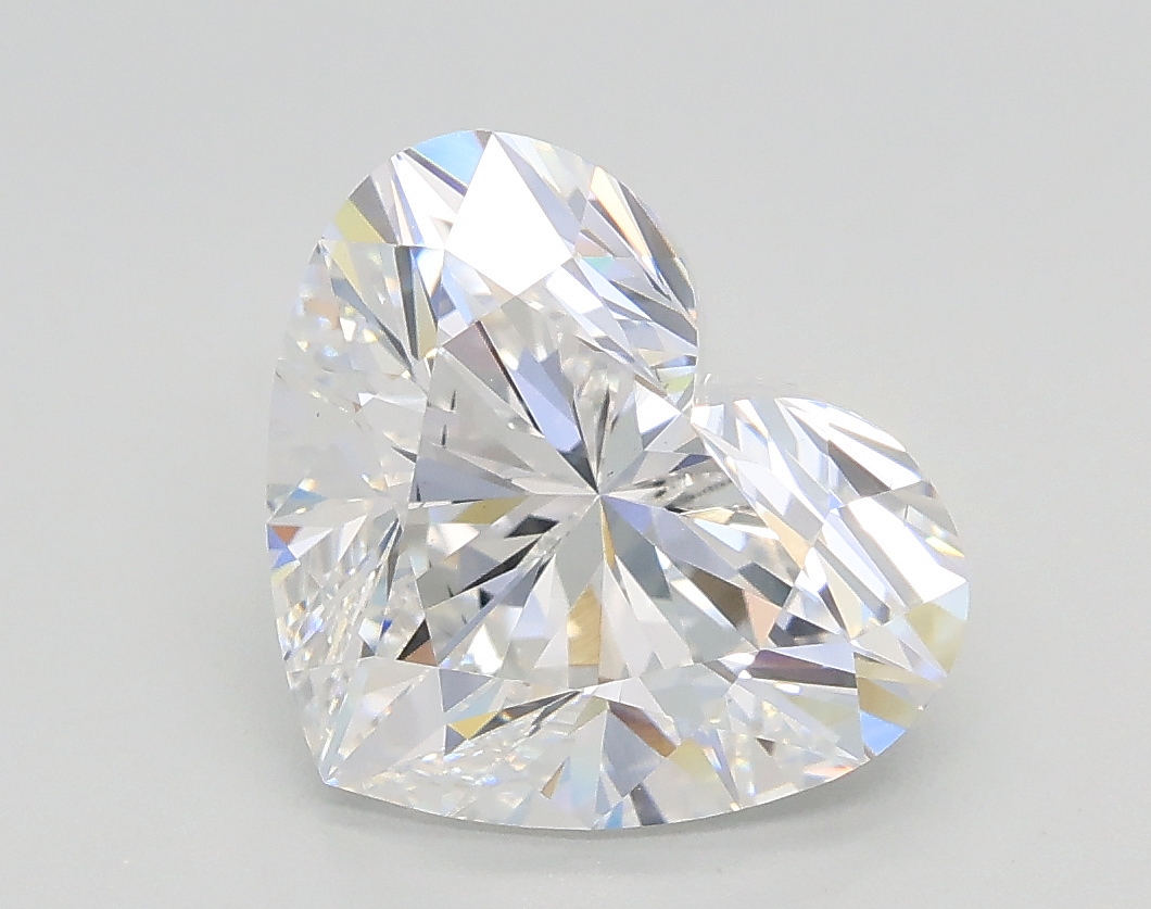 2.51 carat e VS2 EX Cut IGI heart diamond